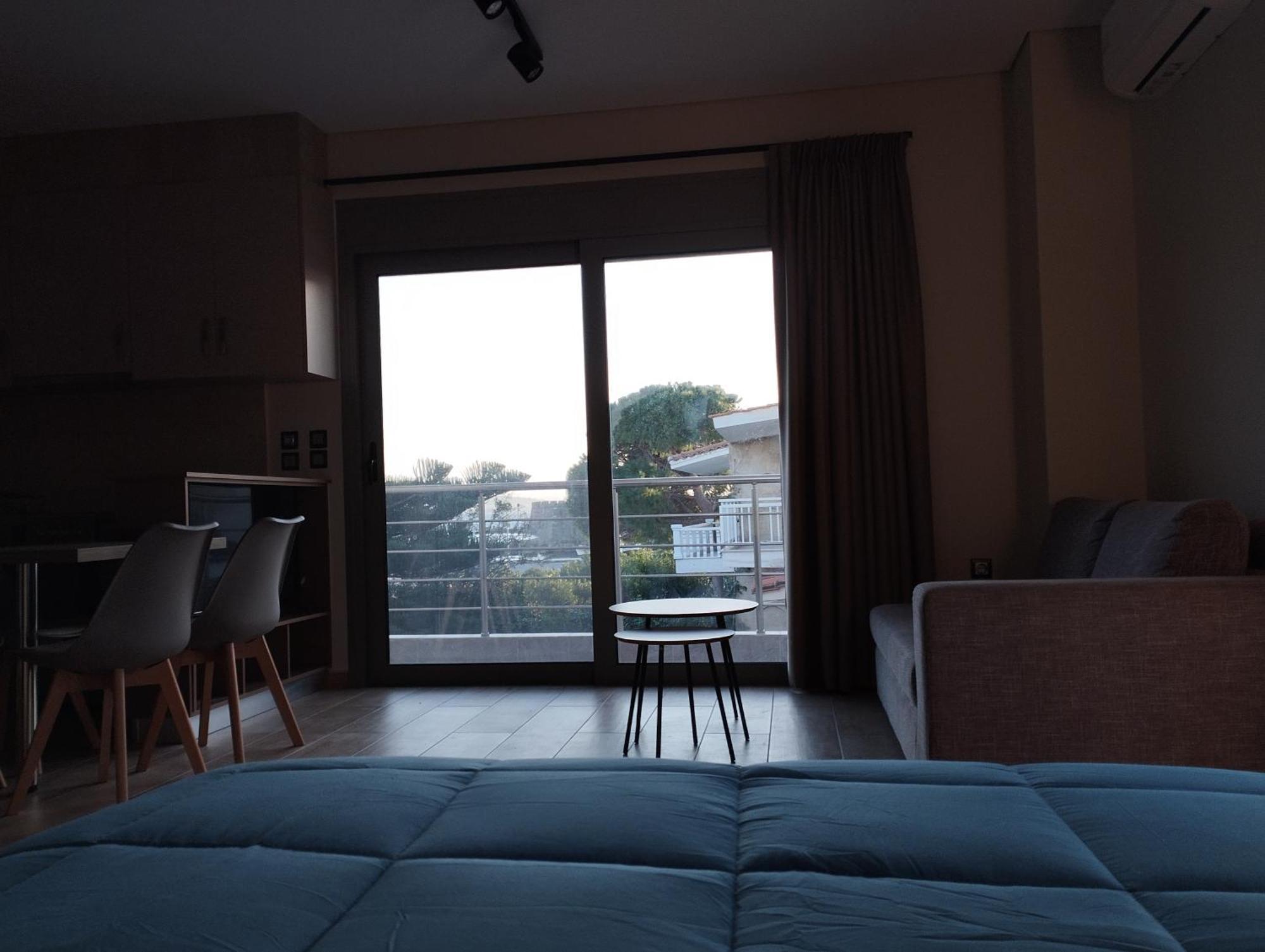 Antirrio Apartments Eksteriør bilde