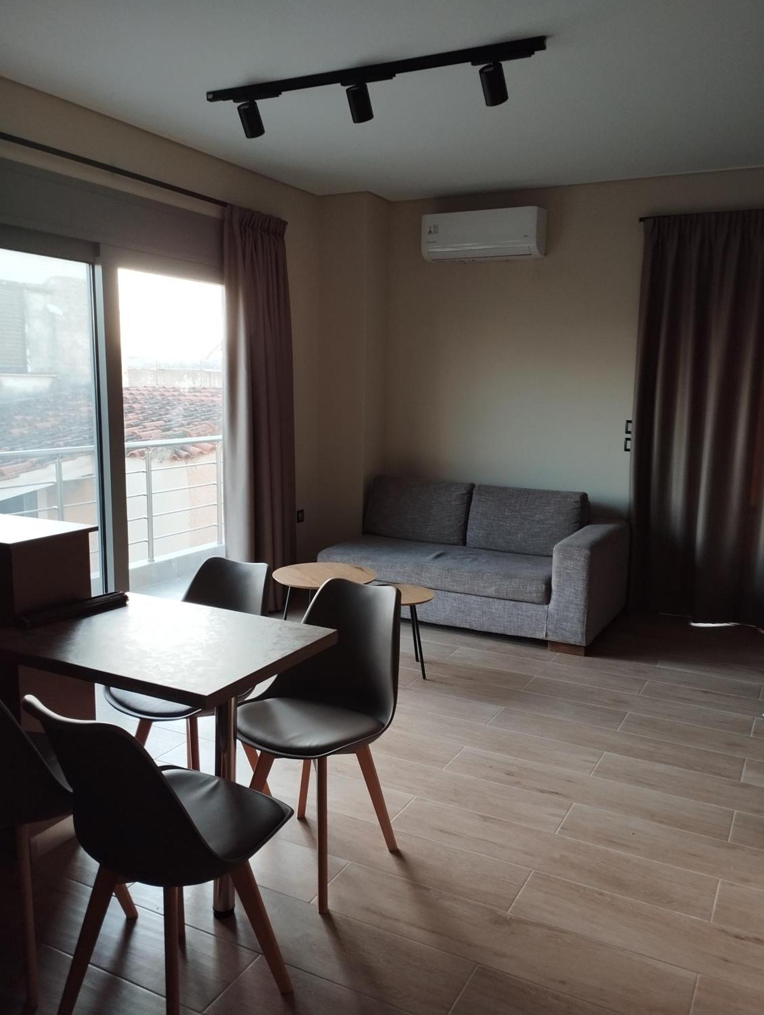 Antirrio Apartments Eksteriør bilde
